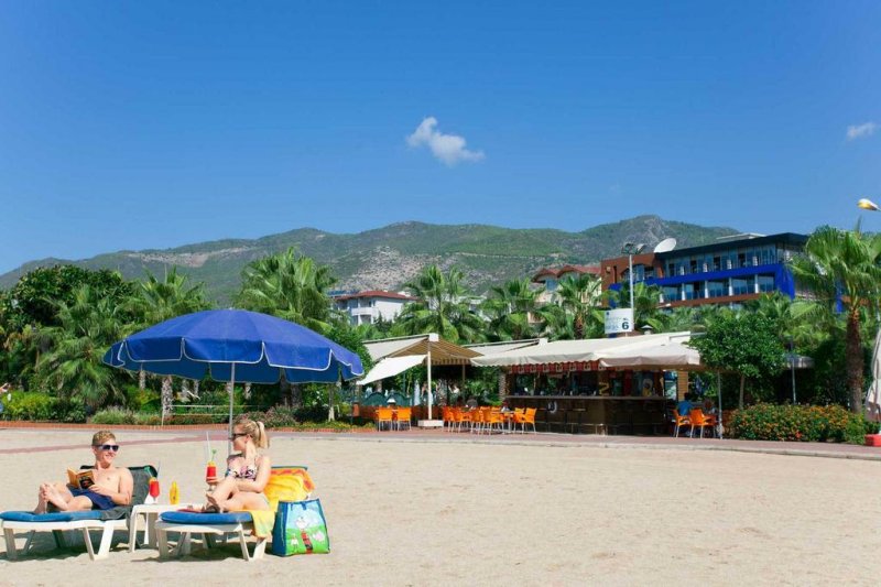 Gardenia Hotel - Снимка 3