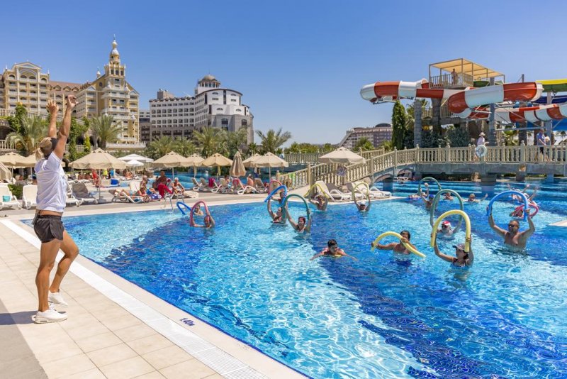 Royal Holiday Palace - Снимка 10