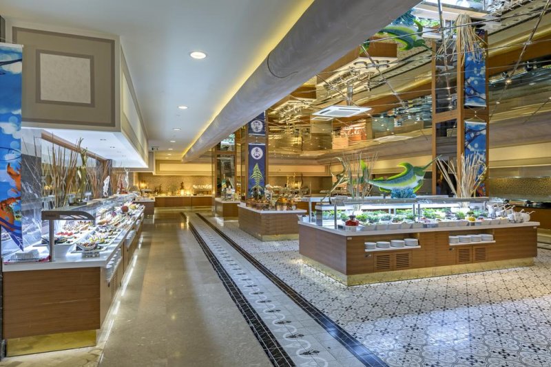 Royal Holiday Palace - Снимка 2