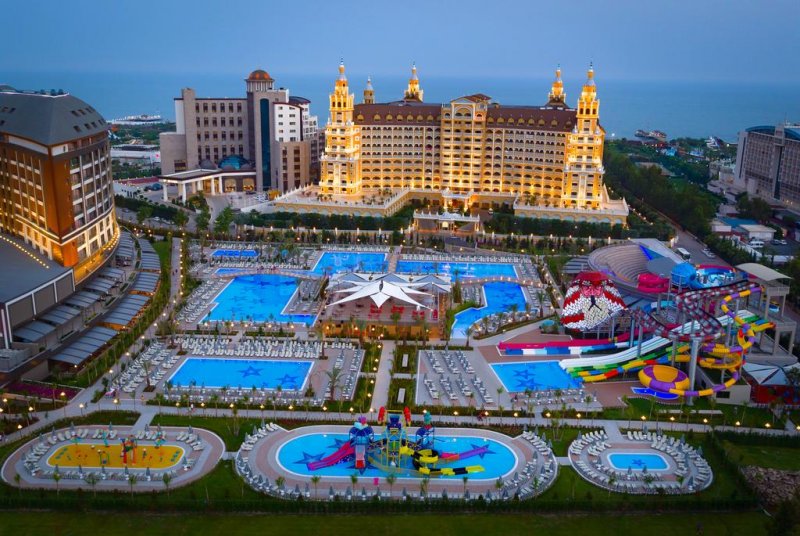 Royal Seginus - Снимка 0