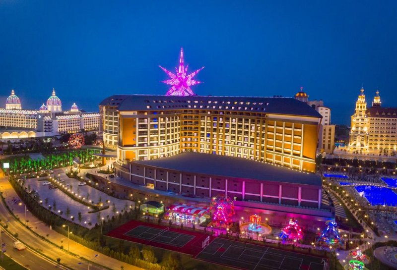 Royal Seginus - Снимка 1