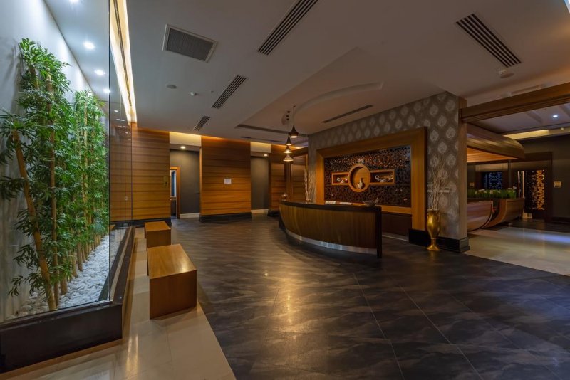 Kirman Belazur Resort & Spa - Снимка 2