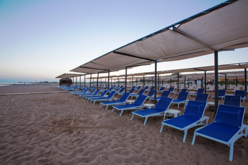 Ramada Resort Side Hotel - Снимка 1