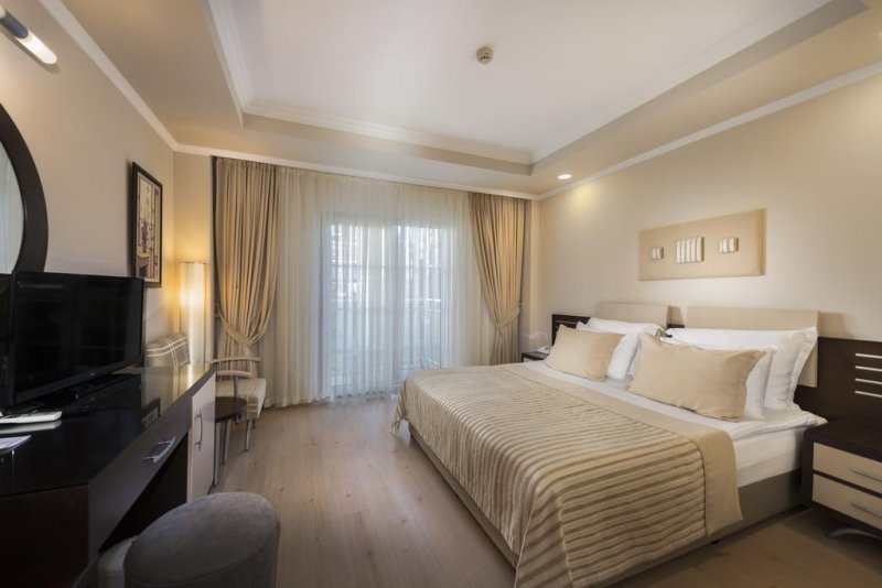 Club Nena  - Снимка 4