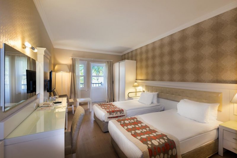 Club Nena  - Снимка 11