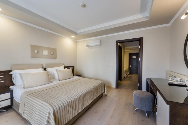 Club Nena  - Снимка 8