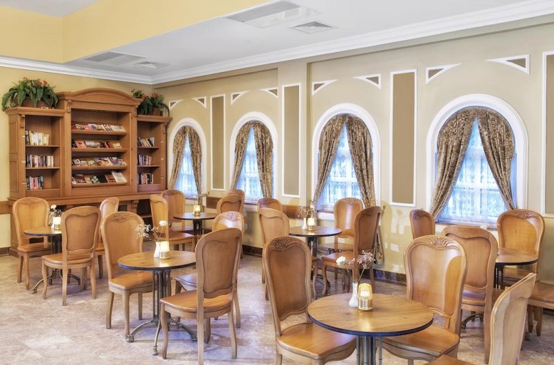 PGS Hotels Kremlin Palace - Снимка 1