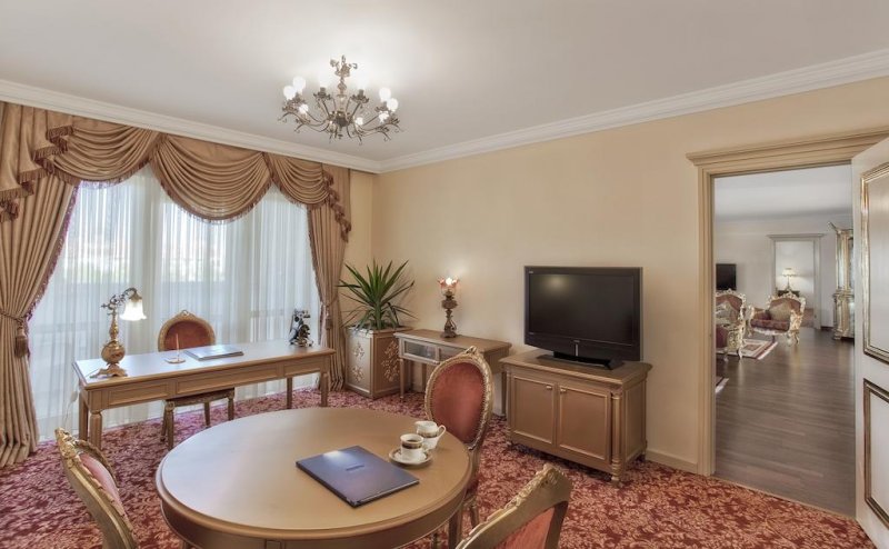 PGS Hotels Kremlin Palace - Снимка 9