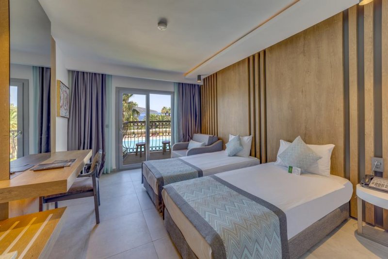 Ersan Resort & Spa - Снимка 1