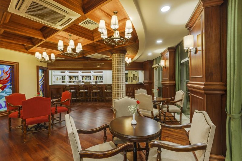 Sherwood Breezes Resort - Снимка 4