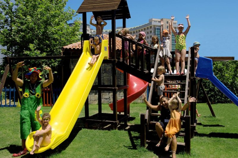 Sherwood Breezes Resort - Снимка 2