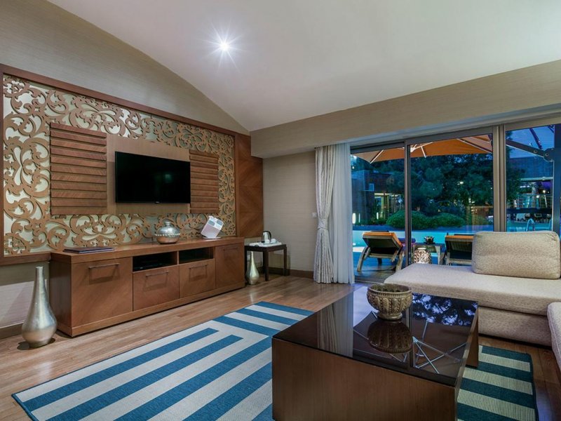 Rixos Sungate - Снимка 1