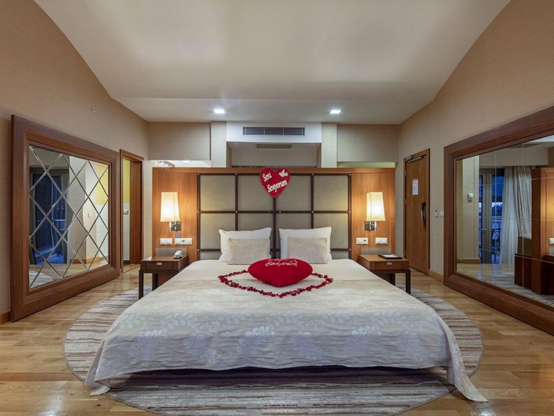 Rixos Sungate - Снимка 3
