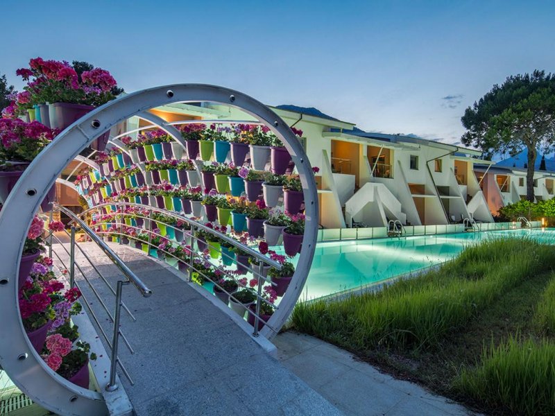 Rixos Sungate - Снимка 1