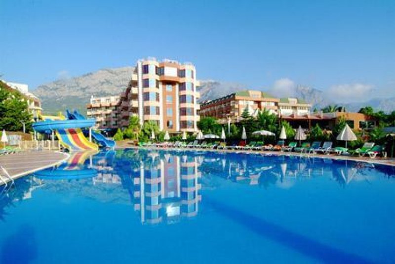 PGS Rose Residence Beach - Снимка 0