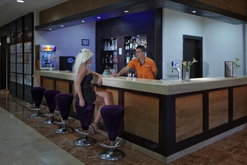 PGS Rose Residence Beach - Снимка 11