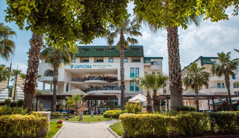 L'ancora Beach Hotel - Снимка 2