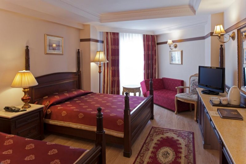 Delphin Palace Hotel - Снимка 9