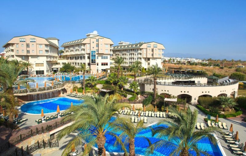 Novum Garden Side Hotel - Снимка 3
