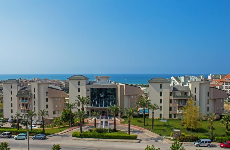 Novum Garden Side Hotel - Снимка 10