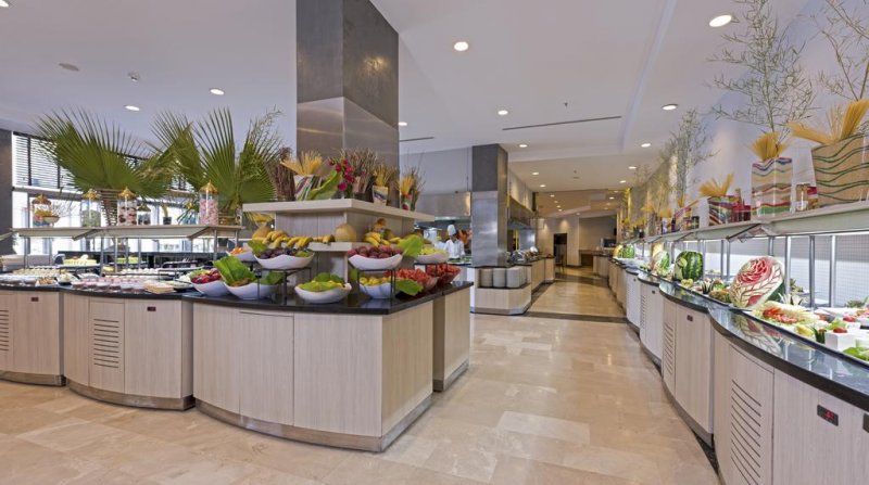 Novum Garden Side Hotel - Снимка 2