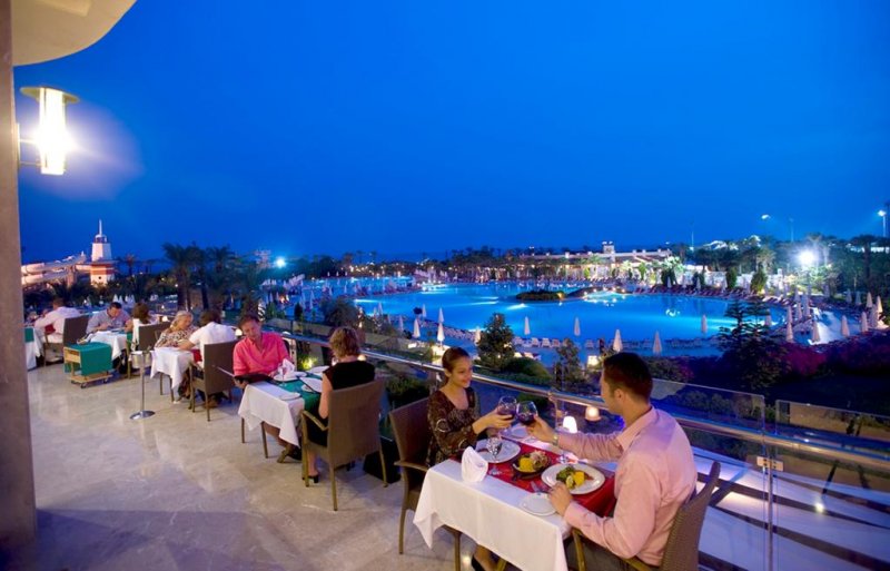 Miracle Resort Hotel - Снимка 11