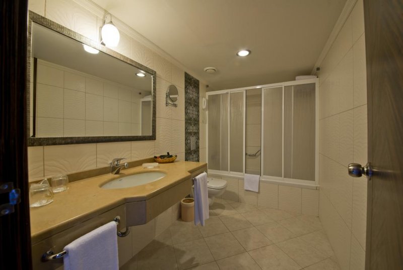 Aydinbey King's Palace - Снимка 2