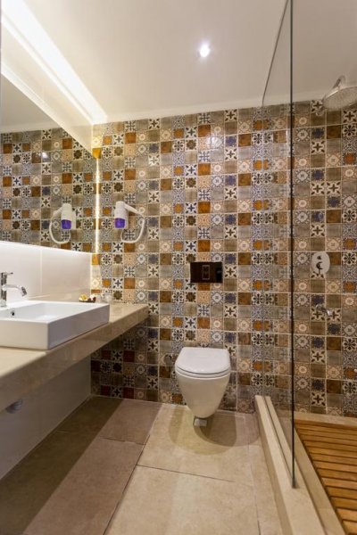 Alaaddin Beach Hotel  - Снимка 1