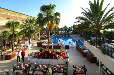 Galeri Resort Hotel - Снимка 3