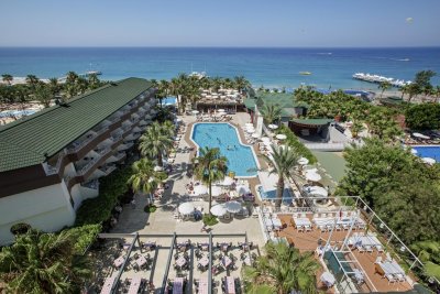 Galeri Resort Hotel - Снимка 4