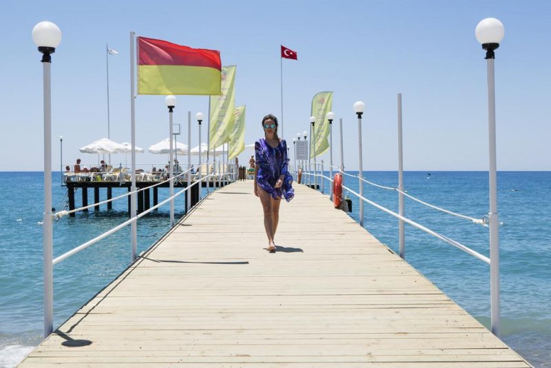 Galeri Resort Hotel - Снимка 7