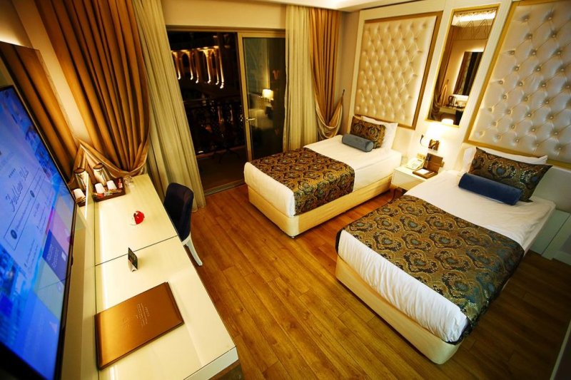 Haydarpasha Palace - Снимка 5