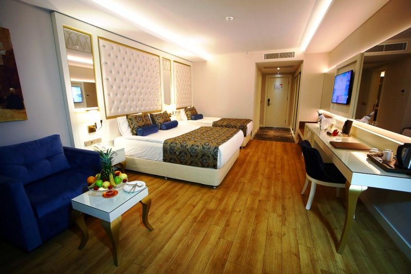 Haydarpasha Palace - Снимка 9