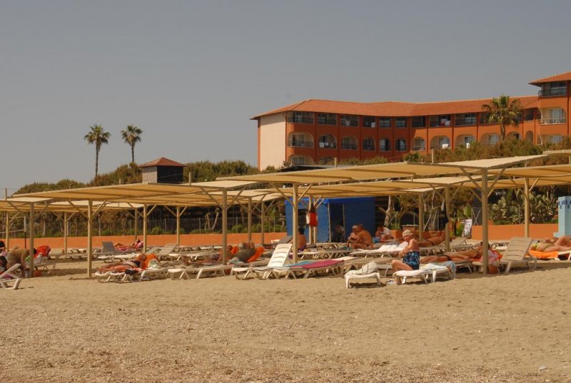 Club Turtas Beach   - Снимка 10