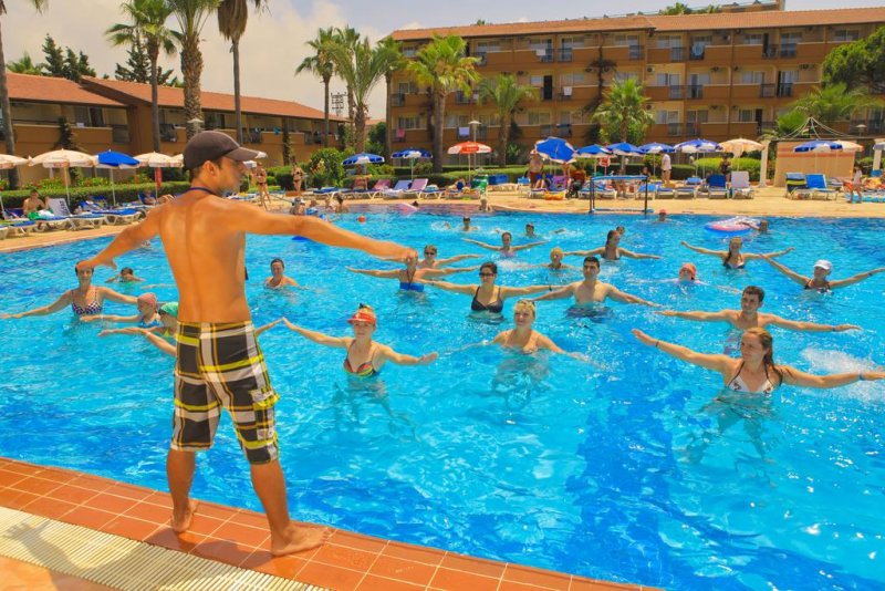 Club Turtas Beach   - Снимка 1