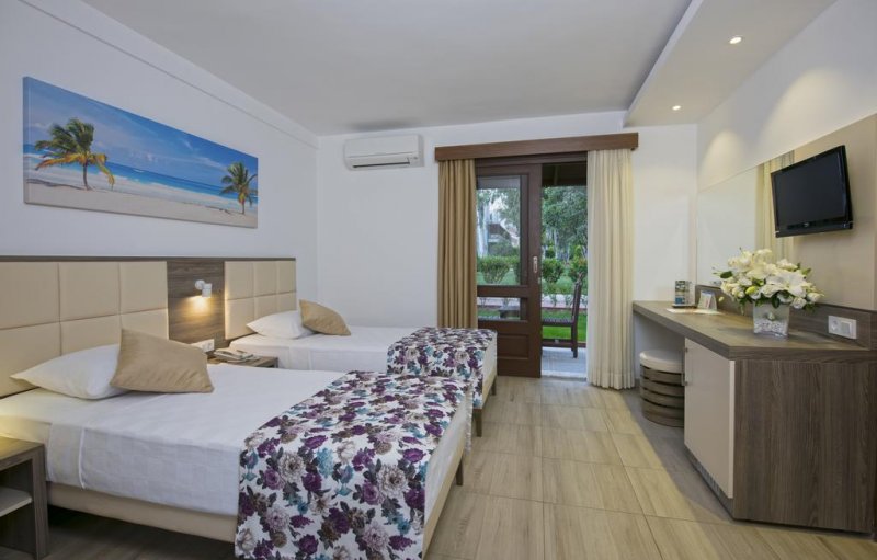 Club Kastalia - Снимка 4