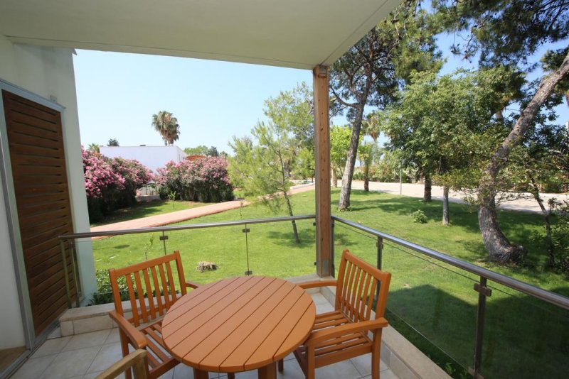 Club Kastalia - Снимка 1