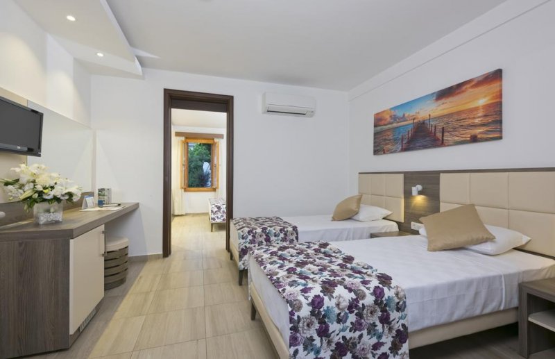 Club Kastalia - Снимка 9