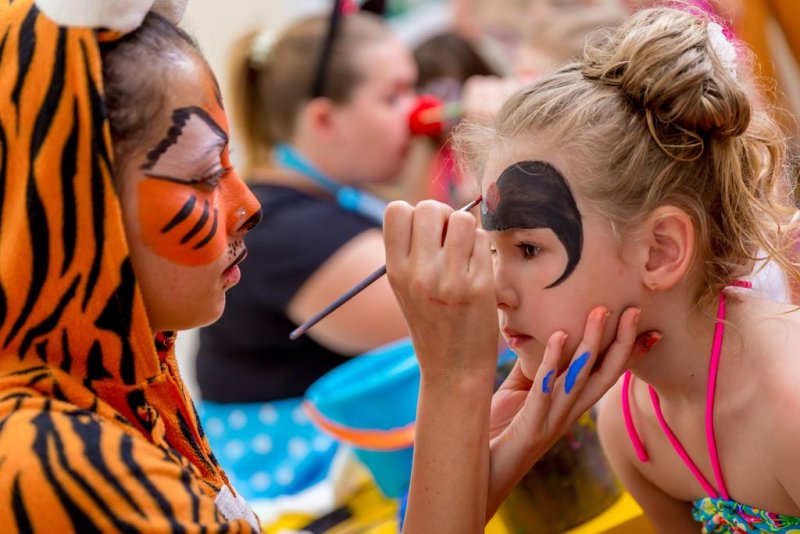 Julian Club Hotel - Снимка 2