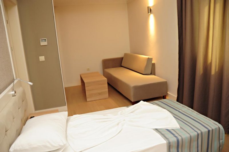 Orfeus Queen Spa - Снимка 2