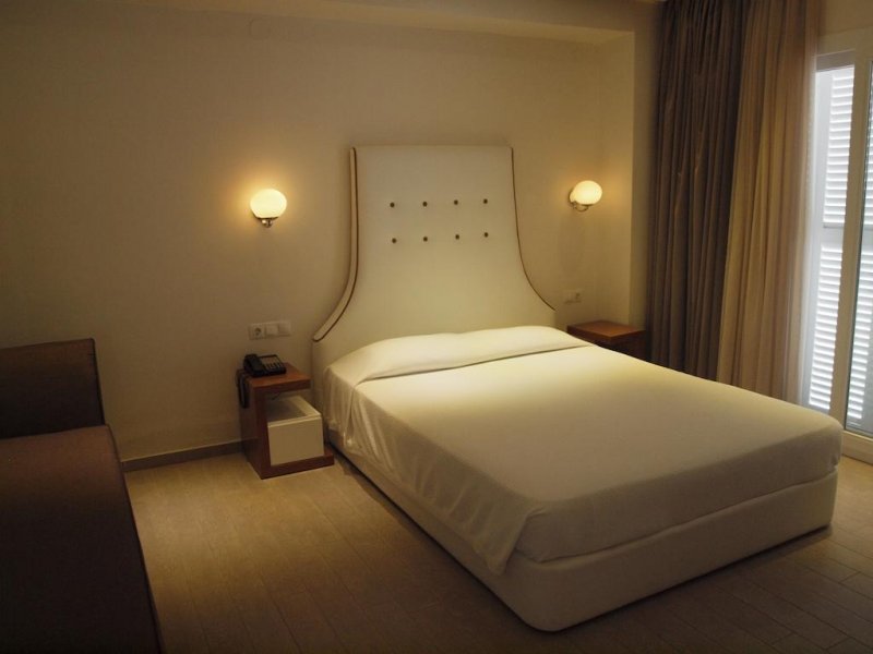 Anais Hotel - Снимка 8