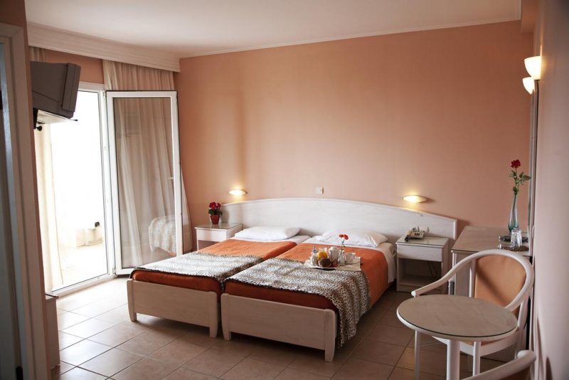 Anais Hotel - Снимка 2