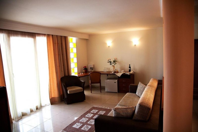 Anais Hotel - Снимка 8