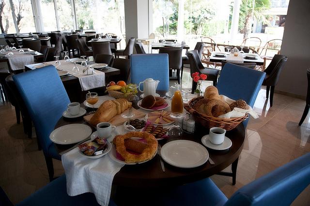 Майски празници: 3 нощувки със закуски и вечери в хотел Anais 3*, Олимпийска Ривиера, Гърция! - Снимка 12