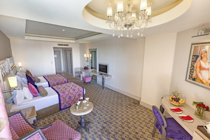 Royal Alhambra Palace - Снимка 10