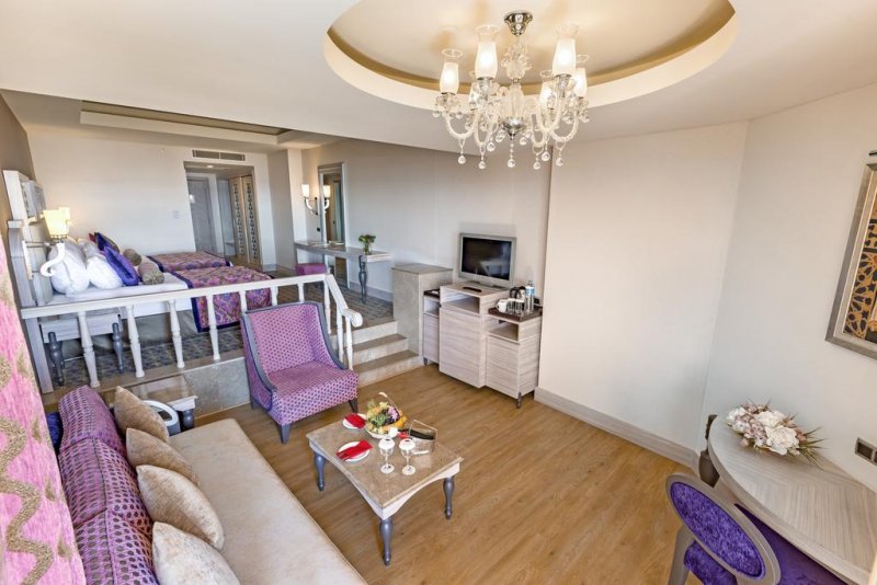 Royal Alhambra Palace - Снимка 10