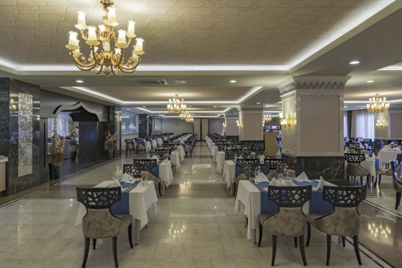 Royal Alhambra Palace - Снимка 8