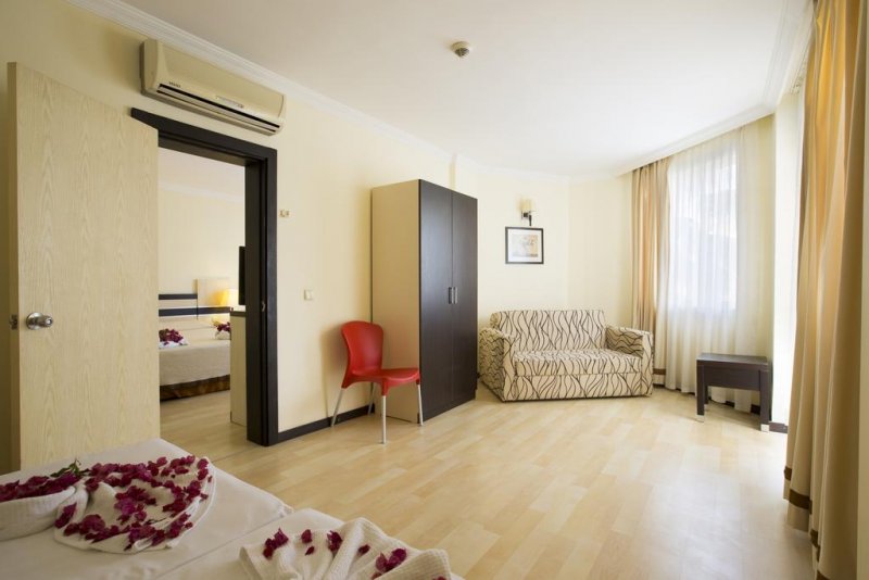 Orfeus Park Hotel - Снимка 4