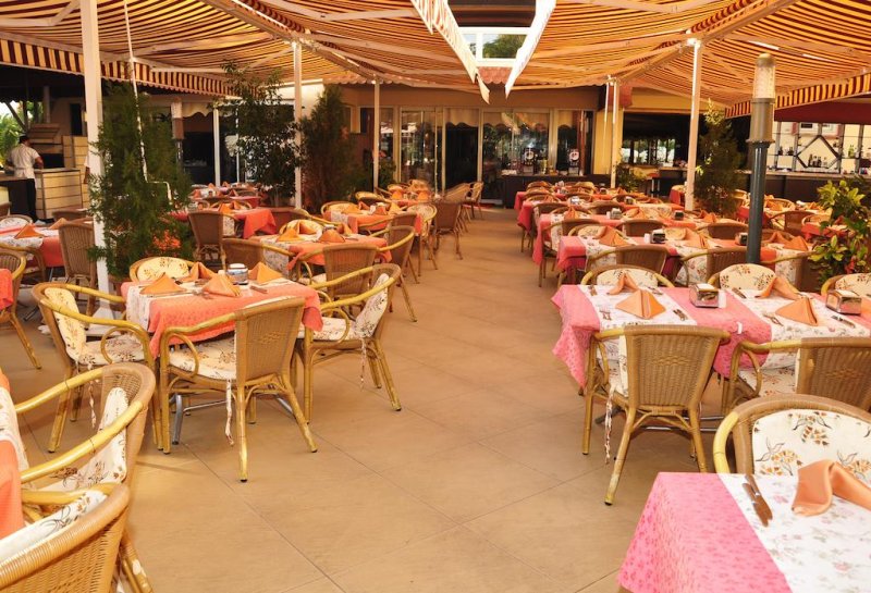 Orfeus Park Hotel - Снимка 9