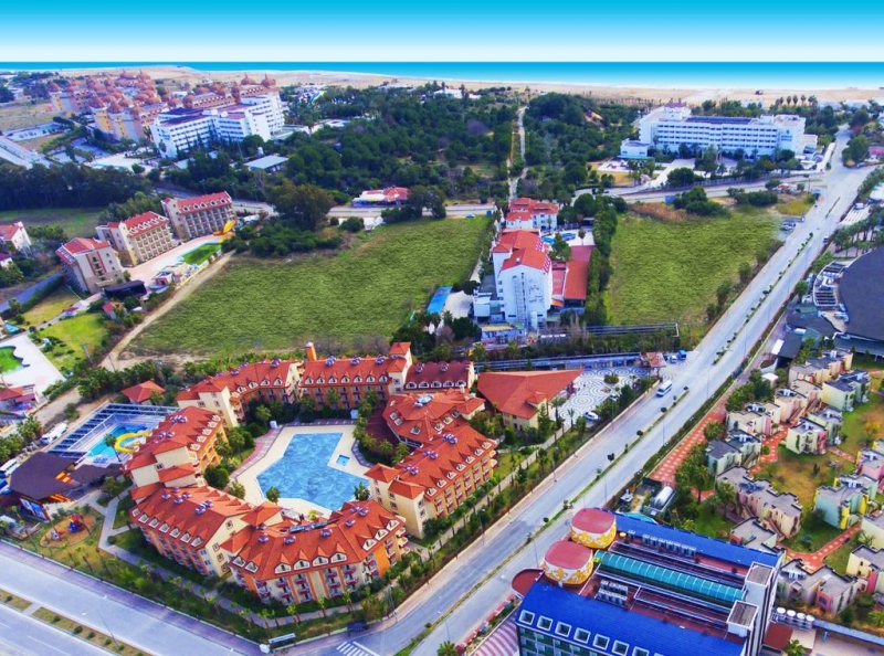 Orfeus Park Hotel - Снимка 1